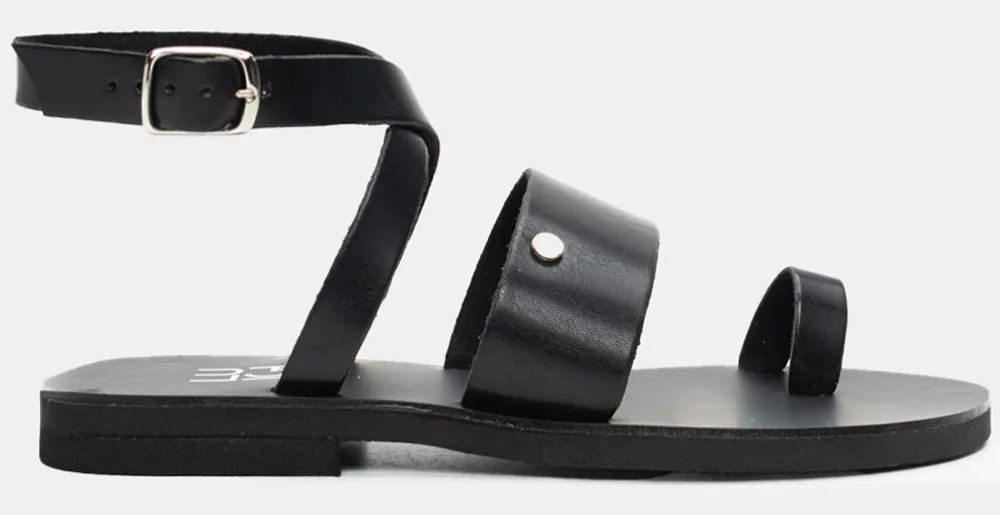 LUIGI DESIGN - Flat Σανδάλια με Λουράκια & Τόκα - Μαύρο