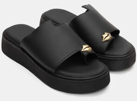 Σανδάλια Flatform με Διακοσμητικό - Μαύρο