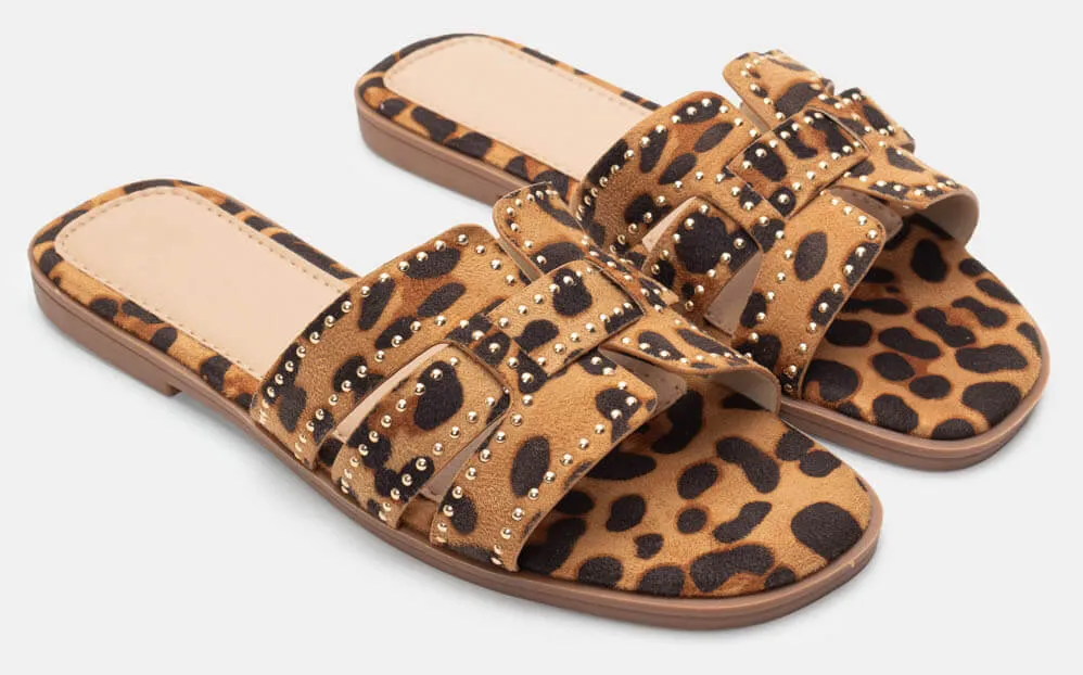 Σανδάλια Flat με Τρούκς - Animal Print
