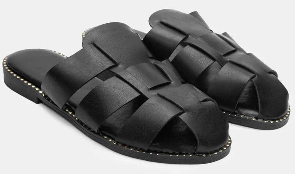 Flat Σανδάλια με Περίτεχνα Λουρία - Μαύρο