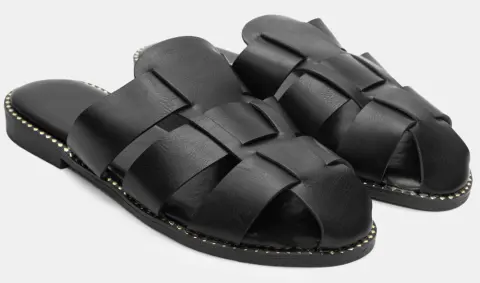 Flat Σανδάλια με Περίτεχνα Λουρία - Μαύρο