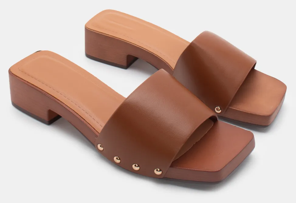 Clogs με Φαρδιά Φάσα & Τρουκς - Κάμελ