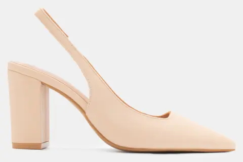 Γόβες Μυτερές με Λάστιχο - Μπεζ