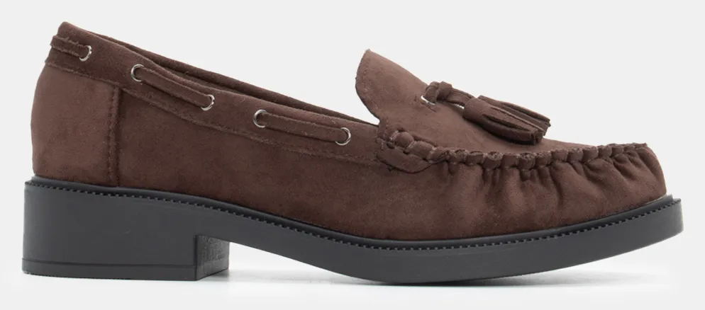 Μοκασίνια με Διακοσμητικά Φουντάκια - Καφέ Σκούρο