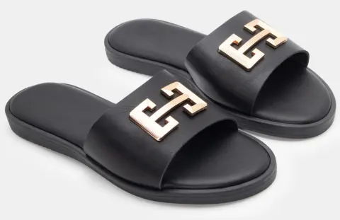 Flat Σανδάλια με Διακοσμητική Τόκα - Μαύρο