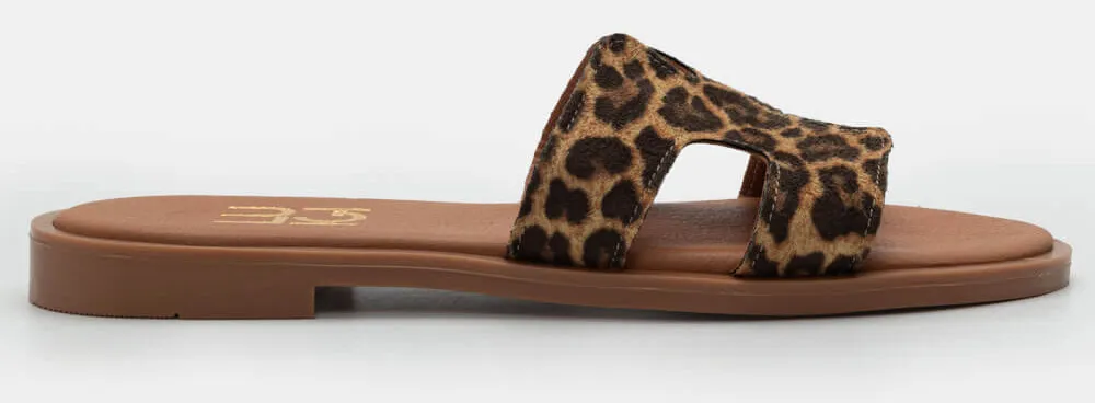 LUIGI DESIGN - Flat Σανδάλια με Ανοίγματα στο Πλάι - Animal Print