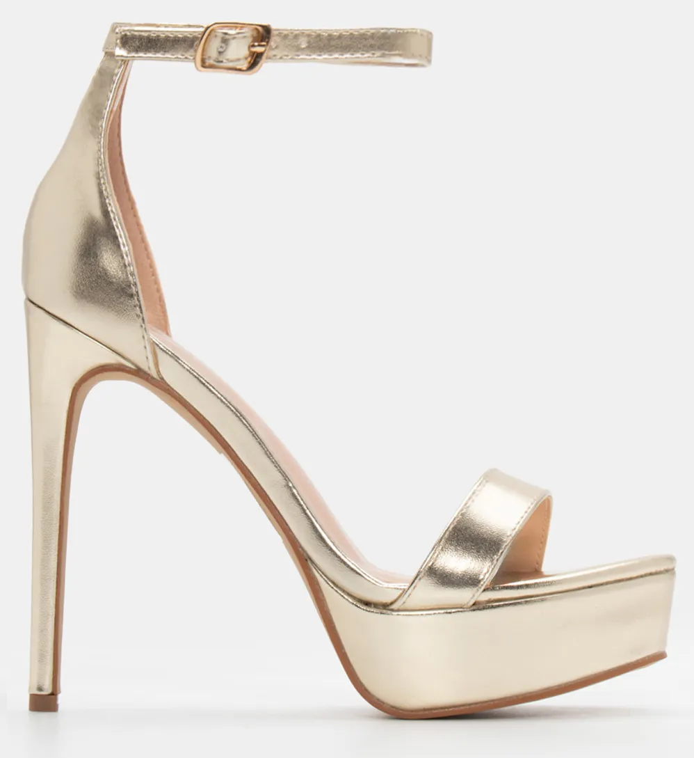 Πέδιλα με Μπαρέτα & Φιάπα - Χρυσό