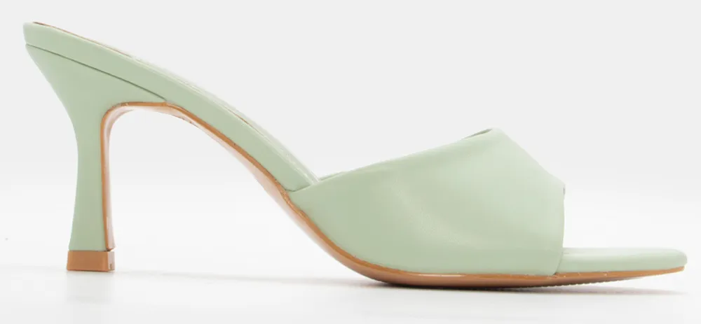 Mules με φαρδιά φάσα - Βεραμάν