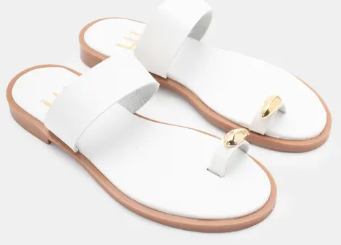 LUIGI DESIGN - Σανδάλια Flat με Διακοσμητικό - Λευκό