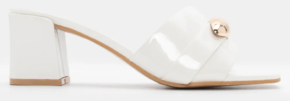 Mules με Μεταλλική Λεπτομέρεια - Λευκό-Λουστρίνι