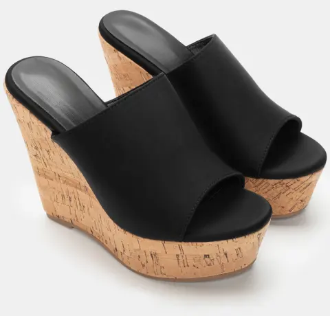 Πλατφόρμες με Σόλα Φελλό - Μαύρο