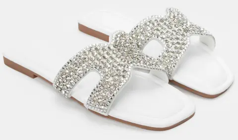Flat Σανδάλια με Διακοσμητικές Πέτρες - Λευκό