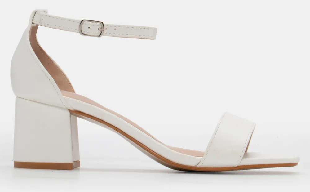 Πέδιλα με Μπαρέτα - Λευκό