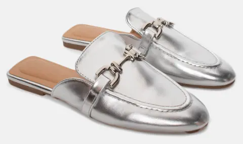 Mules Loafers με Διακοσμητική Αγκράφα - Ασημί