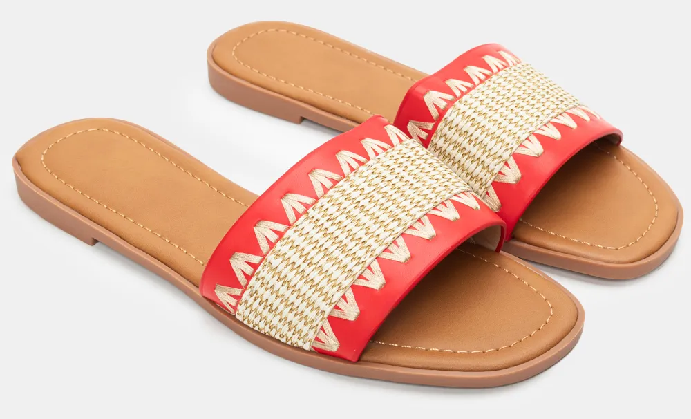 Σανδάλια Flat με Διακοσμητικό Κέντημα - Κόκκινο