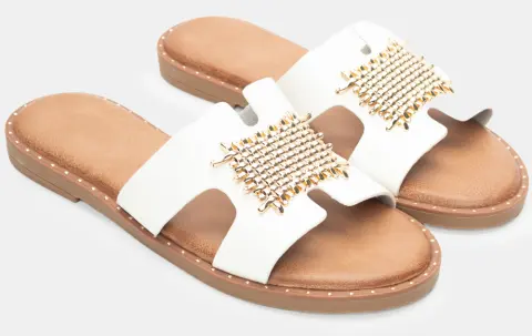 Σανδάλια Flat με Διακοσμητική Αγκράφα & Τρούκς - Λευκό
