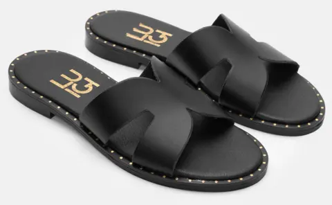 LUIGI DESIGN - Σανδάλια Flat με Ανοίγματα Στο Πλάι - Μαύρο
