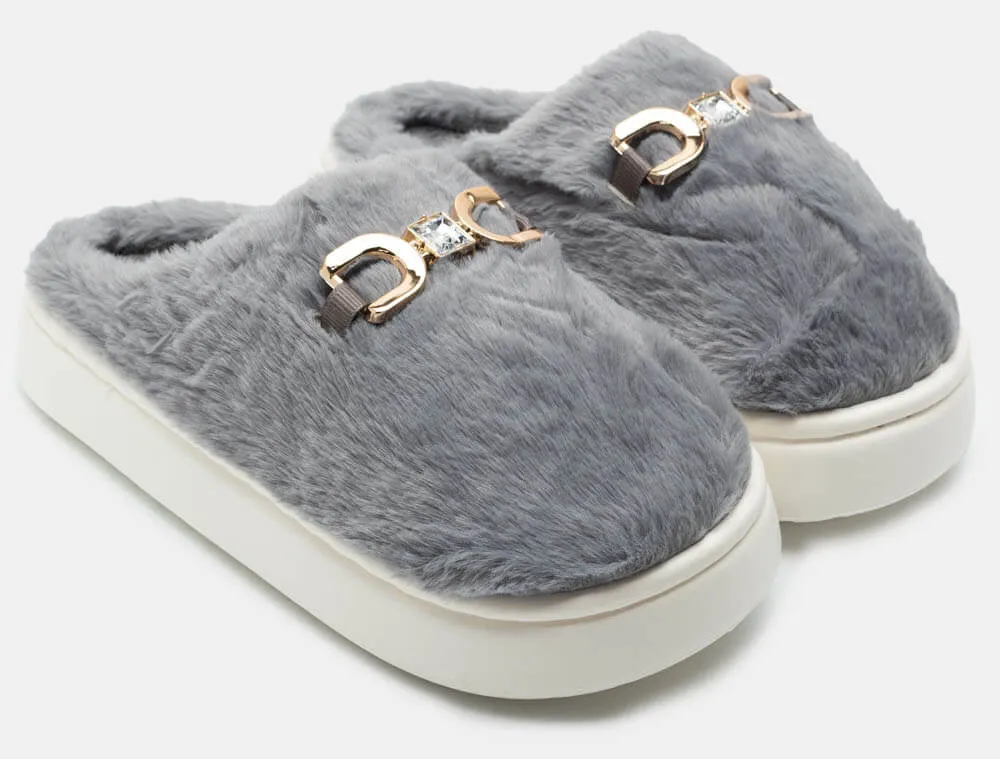 Παντόφλες Γούνινες με Διακοσμητική Αγκράφα - Γκρι