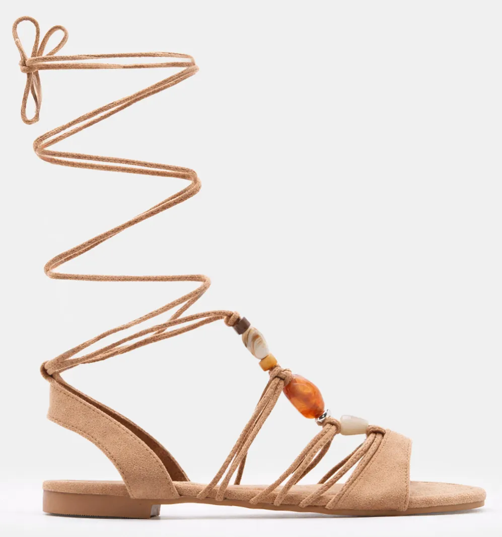 Flat Σανδάλια Gladiator με Διακοσμητικές Χάντρες - Κάμελ