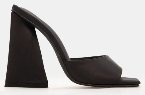 Mules με Φαρδιά Φάσα - Μαύρο