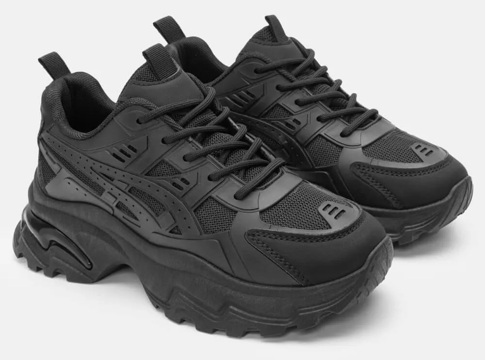 Sneakers Μονόχρωμα με Δίχτυ - Μαύρο