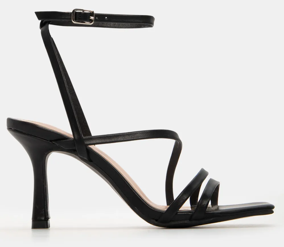 Πέδιλα με Λουράκια & Μπαρέτα - Μαύρο