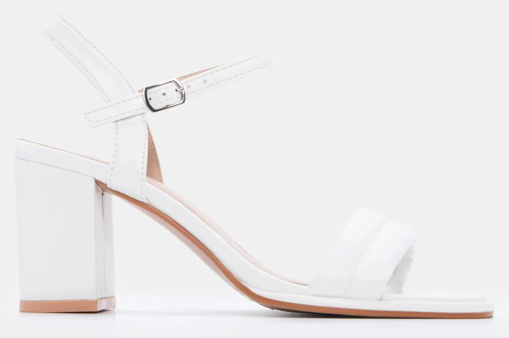 Πέδιλα με Λουράκια & Μπαρέτα - Λευκό