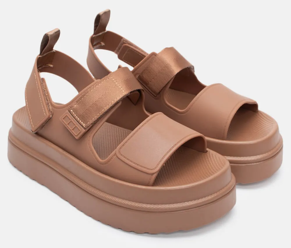 Σανδάλια Flatform με Λουράκια Scratch - Κάμελ