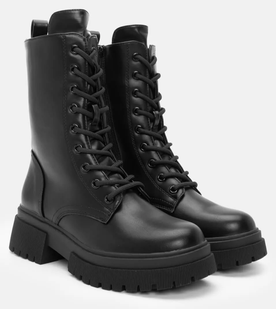 Αρβυλάκια με Τρακτερωτή Σόλα - Μαύρο