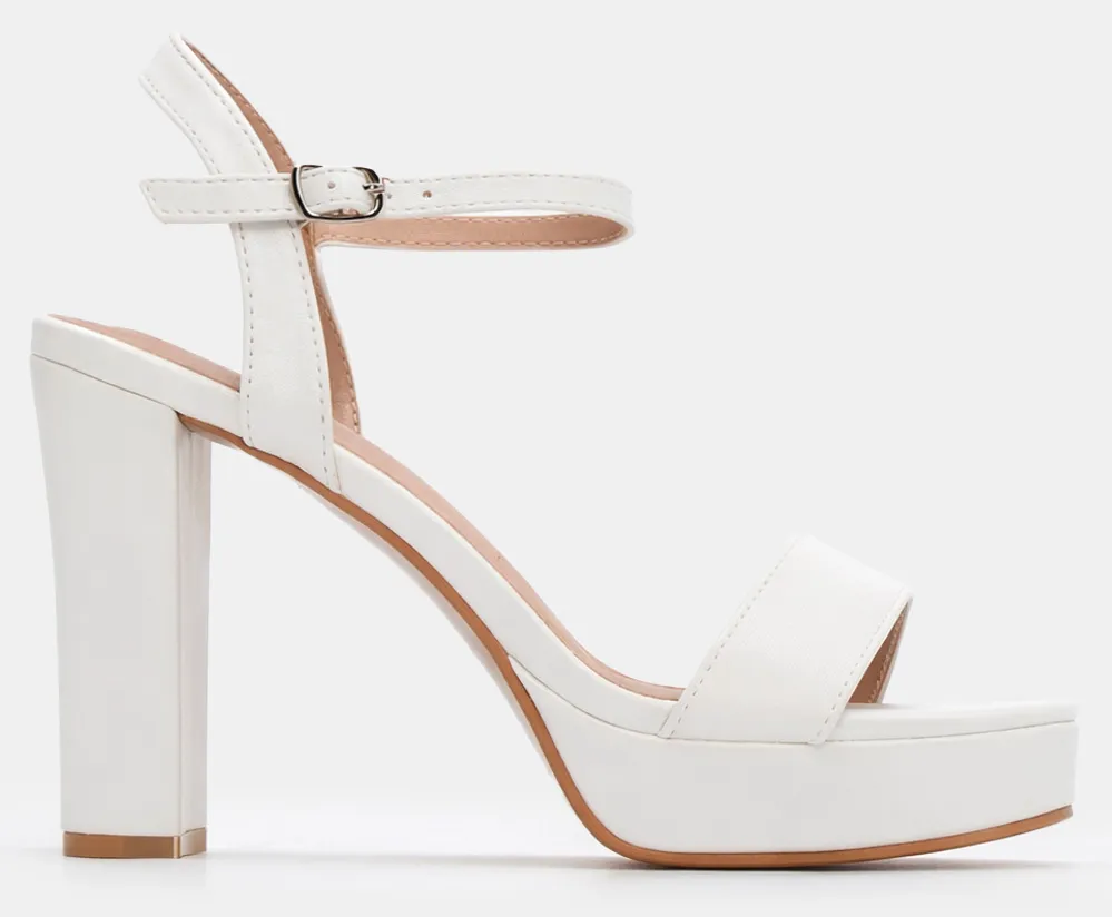 Πέδιλα με Φιάπα & Μπαρέτα - Λευκό