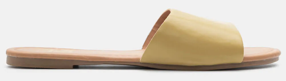 LUIGI DESIGN - Flat Σανδάλια Μονόχρωμα - Μουσταρδί