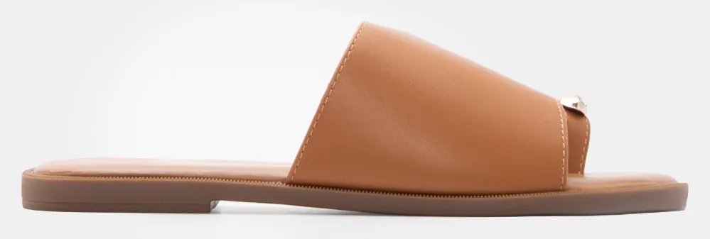 LUIGI DESIGN - Flat Thong Σανδάλια με Μεταλλική Λεπτομέρεια & Strass - Κάμελ