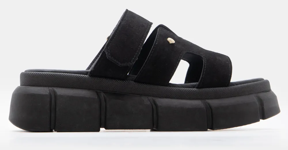 LUIGI DESIGN - Δερμάτινες Πλατφόρμες Flatform με Λουράκι Scratch - Μαύρο