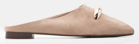 Mules Peep Toe με Μεταλλικό Διακοσμητικό - Μπεζ-Σκούρο